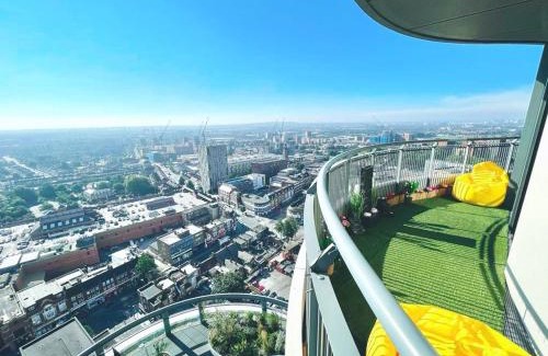 Barking Apartamento | Luxury 1-Bedroom Apt with Stunning London Views