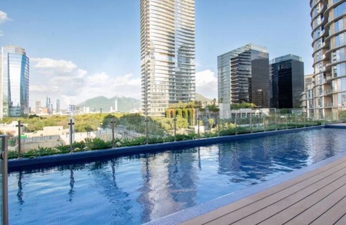 San Pedro Garza García Apartamento | Luxury 1BR Apartment in Arboleda, San Pedro. With home-office and co-work space