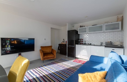 Vitry-sur-Seine Apartamento | Luxury 10 Min from Notre Dame de Paris - Free Parking