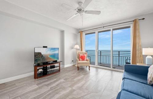 Brush - Stewarts Casa | Luxury 11th Floor 1 BR Condo Direct Oceanfront Wyndham Ocean Walk Resort Daytona Beach | 1107
