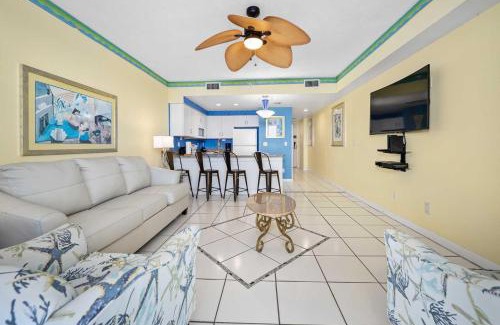 Brush - Stewarts Casa | Luxury 11th Floor 1 BR Condo Direct Oceanfront Wyndham Ocean Walk Resort Daytona Beach | 1105