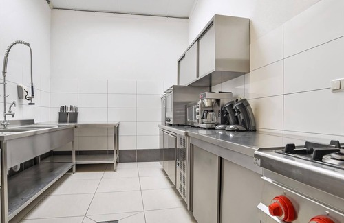 Sevenum Casa | Luxury 16-32-person group accommodation in the holiday park Landal Domein De Schatberg