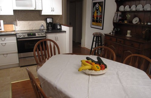 Historic Old Town Cabaña | Luxury 1835 Cottage. Free Parking.Right in historic centre and near Shaw Theatre