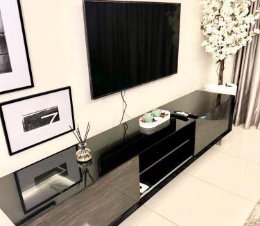 Business Bay Apartamento | Luxury 1BR apartment - 5 min drive to Dubai Mall-5 star Hotel facilities
