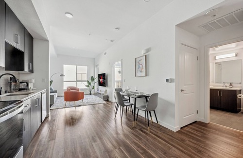 Pico - Robertson Apartamento | Luxury 1BR with pool, jacuzzi, free parking