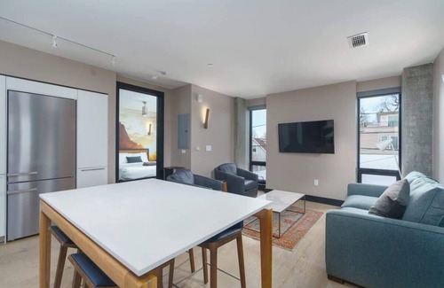 Berkeley Hotel | Luxury 2/1 on Tennyson St w/ Rooftop Deck & Views