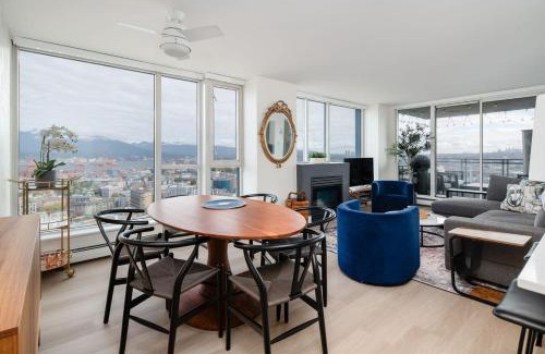 Crosstown Apartamento | Luxury 2 Bed 2 Bath Condo Downtown Vancouver with Free Parking