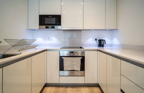 Broad Green Apartamento | Luxury 2-bed Croydon Apartment Near Gatwick