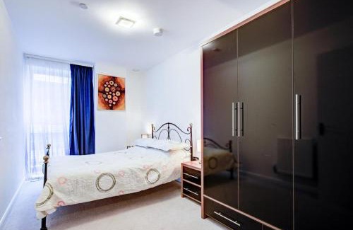 Acton Apartamento | Luxury 2 bed flat in a new block in East Acton