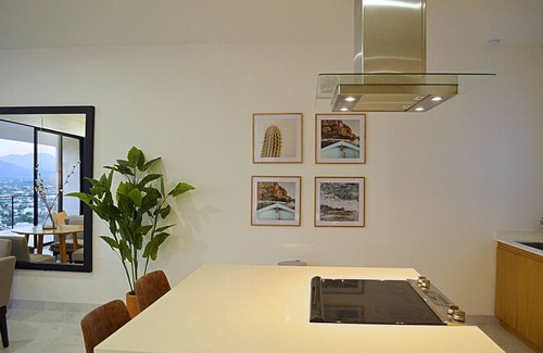 Centro Apartamento | Luxury 2 Bed @Heart of Cabo OceanView Pedregal 802