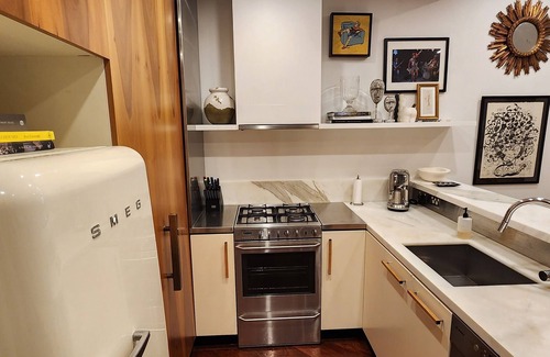 Paddington Apartamento | Luxury 2 Bedroom Apartment With Elegant Interiors + Parking