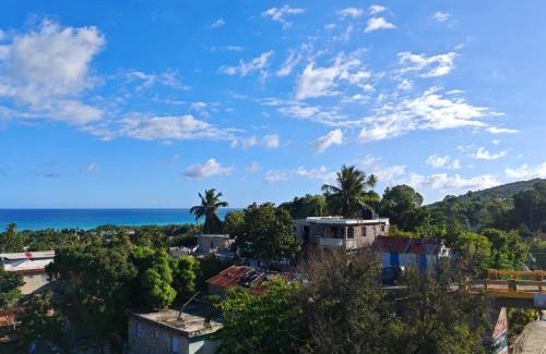 Paraiso Apartamento | Luxury 2 Bedroom Apartment with mountain views, near the Beach in Paraiso, Barahona