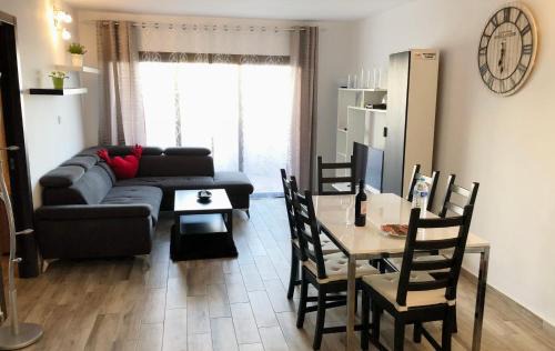 Puerto Rico Apartamento | Luxury 2 bedroom APT 2 min from beach