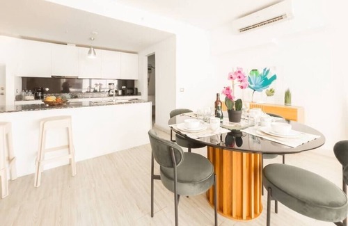 San Francisco Apartamento | Apto de lujo 2 hab, parking y piscina