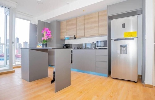 Marbella Apartamento | Luxury 2 Bedroom apt with free parking and balcony