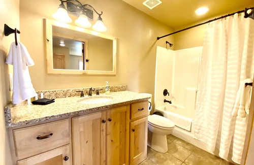 Rexburg Apartamento | Apartamento-Moderno-Baño Privado-6-Upstairs/No Pets
