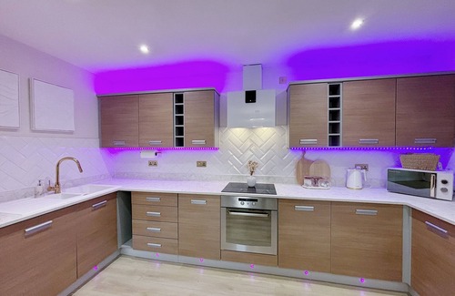 Leeds Apartamento | Luxury 2 bedroom Leeds city centre apartment with jacuzzi style bath and parking