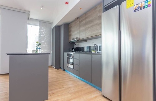 Marbella Condominio | Luxury 2 BR apt free parking and balcony