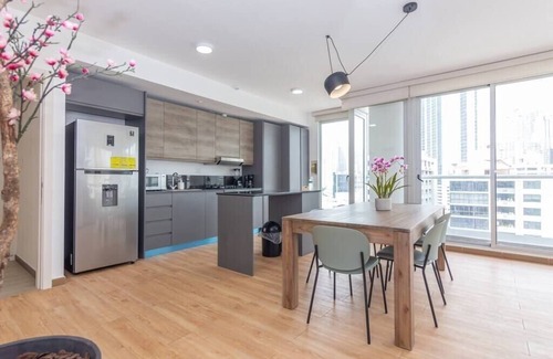 Marbella Condominio | Luxury 2 BR apt free parking and balcony