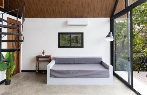 El Palmar Otro | Luxury 2 BR Cabin with Jacuzzi Valle de Antón