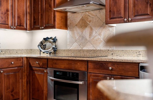 Osprey Condominio | Luxury 2 BR Condo on the water located between Sarasota and Venice, Florida.