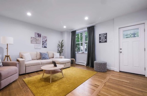 West New York Apartamento | Luxury 2 br, NYC views W/parking