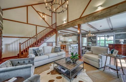 Fredericksburg Casa | Luxury 23-acre Ranch With Hottub Near AlamoSprings