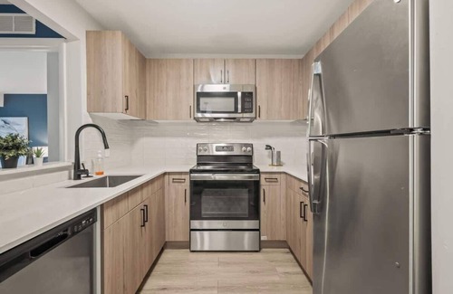 Bryant Pattengill West Apartamento | Luxury 2BD | DT Ann Arbor | 3 Beds | Free Parking