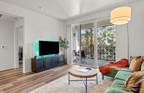 Del Rey Apartamento | Luxury 2BDR in the center of Marina del Rey