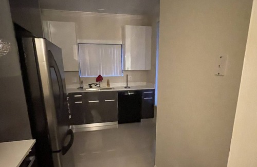 Novi Condominio | Luxury 2bdrm/2bthrm unit