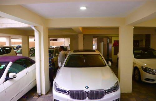 Kolkata Apartamento | Luxury 2BHK, 10 mins from Acropolis Mall Kasba