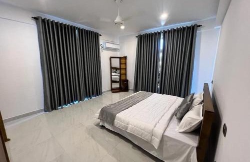 Rathmalana Apartamento | Luxury 2BR Apartment in Ratmalana