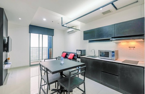 Ragunan Apartamento | Luxury 2BR Apartment at Pejaten Park Residence with Bathtub