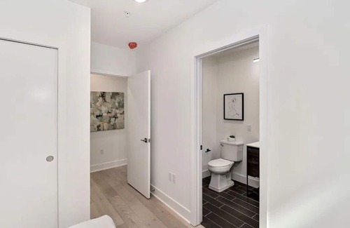 Brookland Apartamento | Luxury 2BR Condo in DC