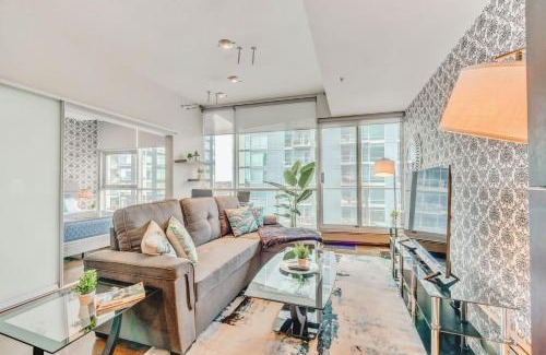Beltline Casa | Luxury 2BR Condo - King Bed - Stunning City Views
