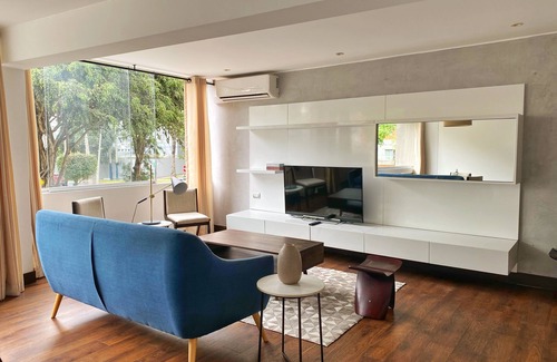 Chacarilla-Santa Cruz Apartamento | Luxury 2BR in Blas Cerdeña, San Isidro