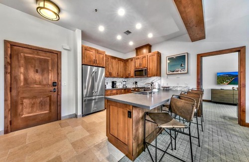 Lakeside Park Apartamento | Luxury 2Br Residence steps from Heavenly Village & Gondola condo