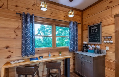 Bryson City Casa | Luxury 3 2 5 Cabin Lake Views Theatre Gameroom