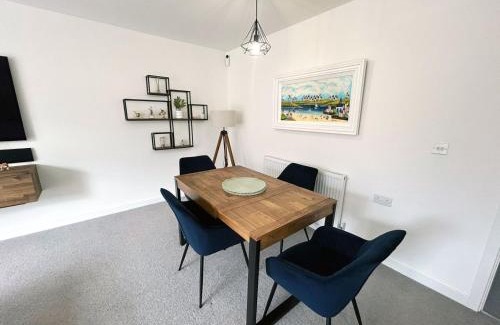 Whitstable Casa | Luxury 3 bed home in Whitstable with parking
