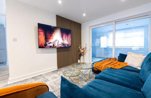 Trafford Casa | Luxury 3 Bed House Manchester Old Trafford