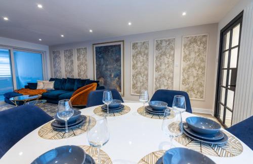 Trafford Casa | Luxury 3 Bed House Manchester Old Trafford