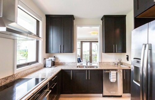 Zarzal Condominio | Luxury 3 Bedroom Coco Beach Condo