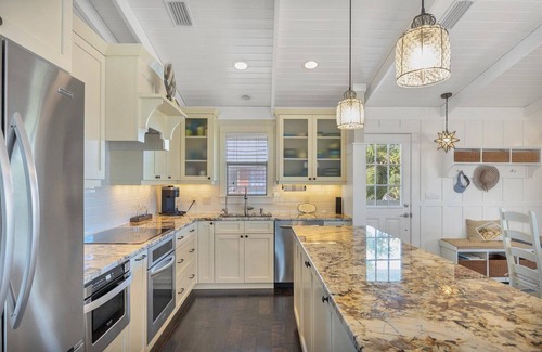 Palm Island Casa | Luxury 3 bedroom pool home on Kettle Harbor!