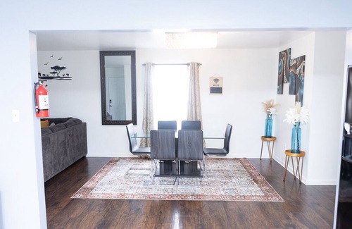 Weequahic Casa | Luxury 3 Bedrooms 2 Bath 10 mins from EWR, Easy Commute to NYC
