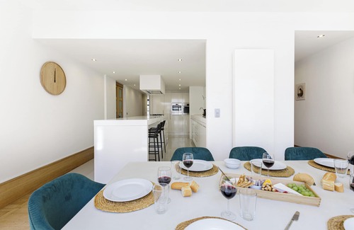 Etterbeek Apartamento | Luxury 3 Bedrooms Apartment in Brussels Flagey