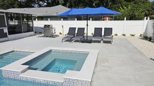 Gulf Gate Estates Casa | Luxury 3BD house, Siesta Key Beach