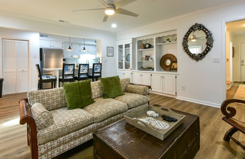 Charleston Casa | Luxury 3BR/ 2.5 BA Townhouse on James Island