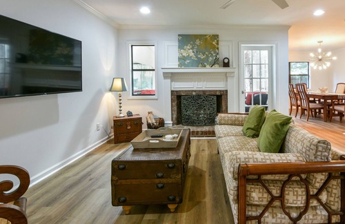 Charleston Casa | Luxury 3BR/ 2.5 BA Townhouse on James Island