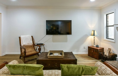 Charleston Casa | Luxury 3BR/ 2.5 BA Townhouse on James Island
