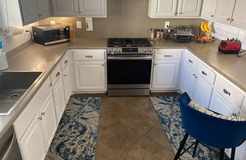 Paradise Casa | Luxury 3BR Loft Gated Community.